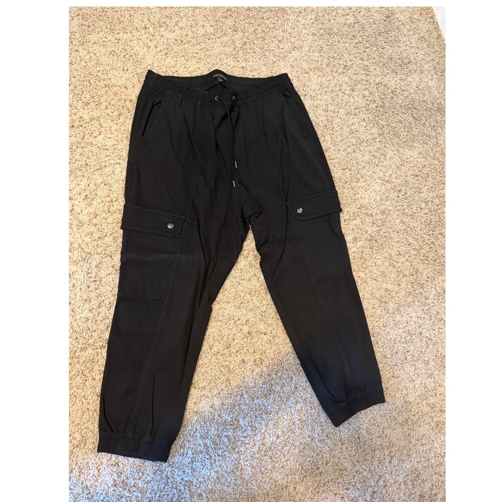 Banana Republic Black Cargo Joggers Large